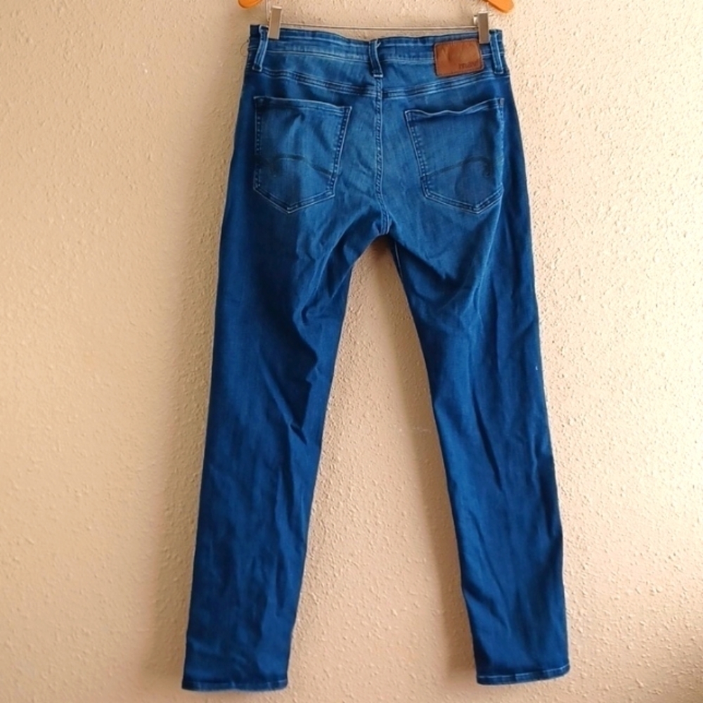 MAVI Jeans. - Picture 6 of 9